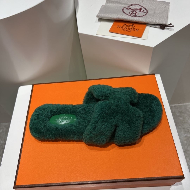 Hermes Slippers